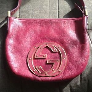 Gucci Hobo Raspberry Leather Shoulder Bag